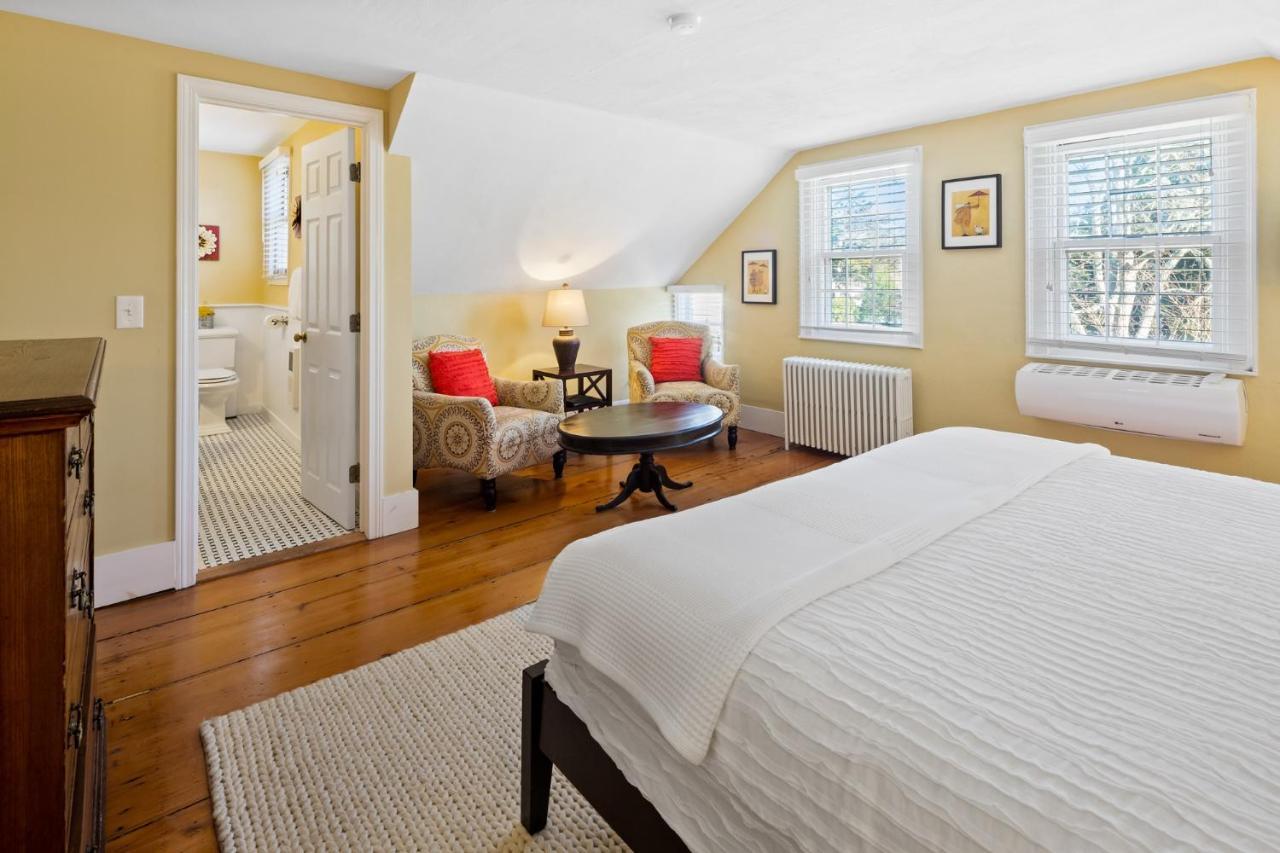 The Parsonage Bed and Breakfast East Orleans Εξωτερικό φωτογραφία