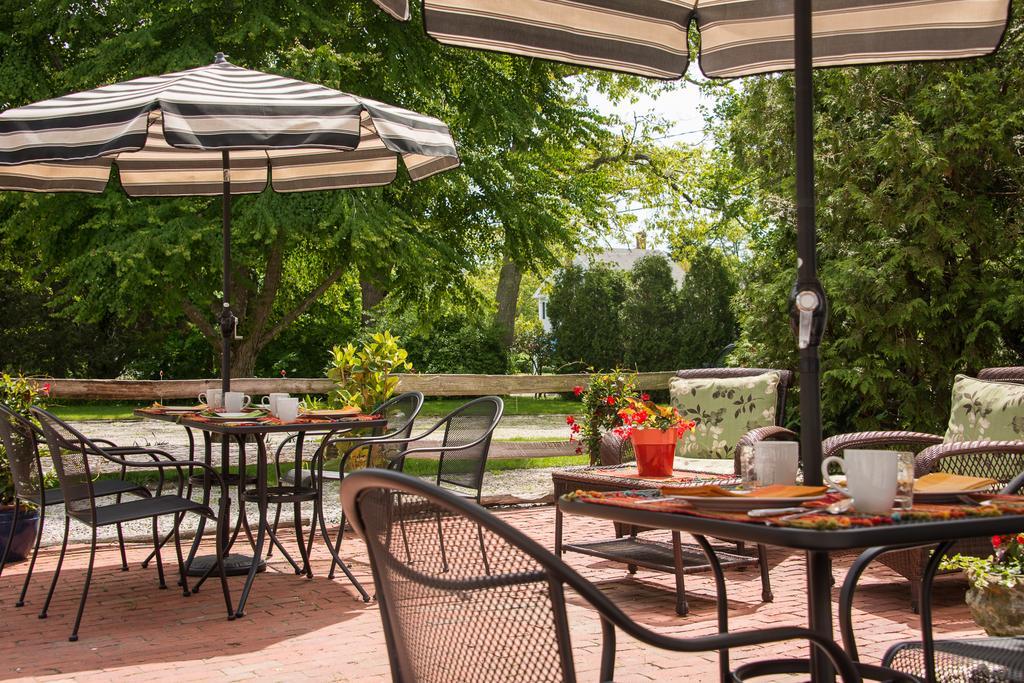 The Parsonage Bed and Breakfast East Orleans Εξωτερικό φωτογραφία