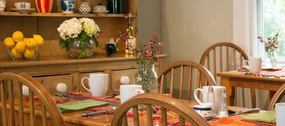 The Parsonage Bed and Breakfast East Orleans Εξωτερικό φωτογραφία